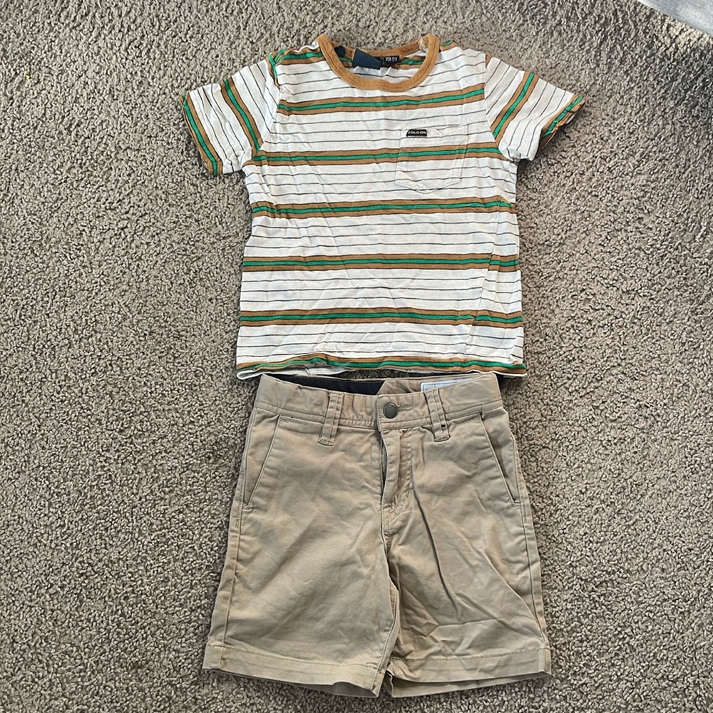 Volcom toddler t-shirt & short bundle 3T/4T